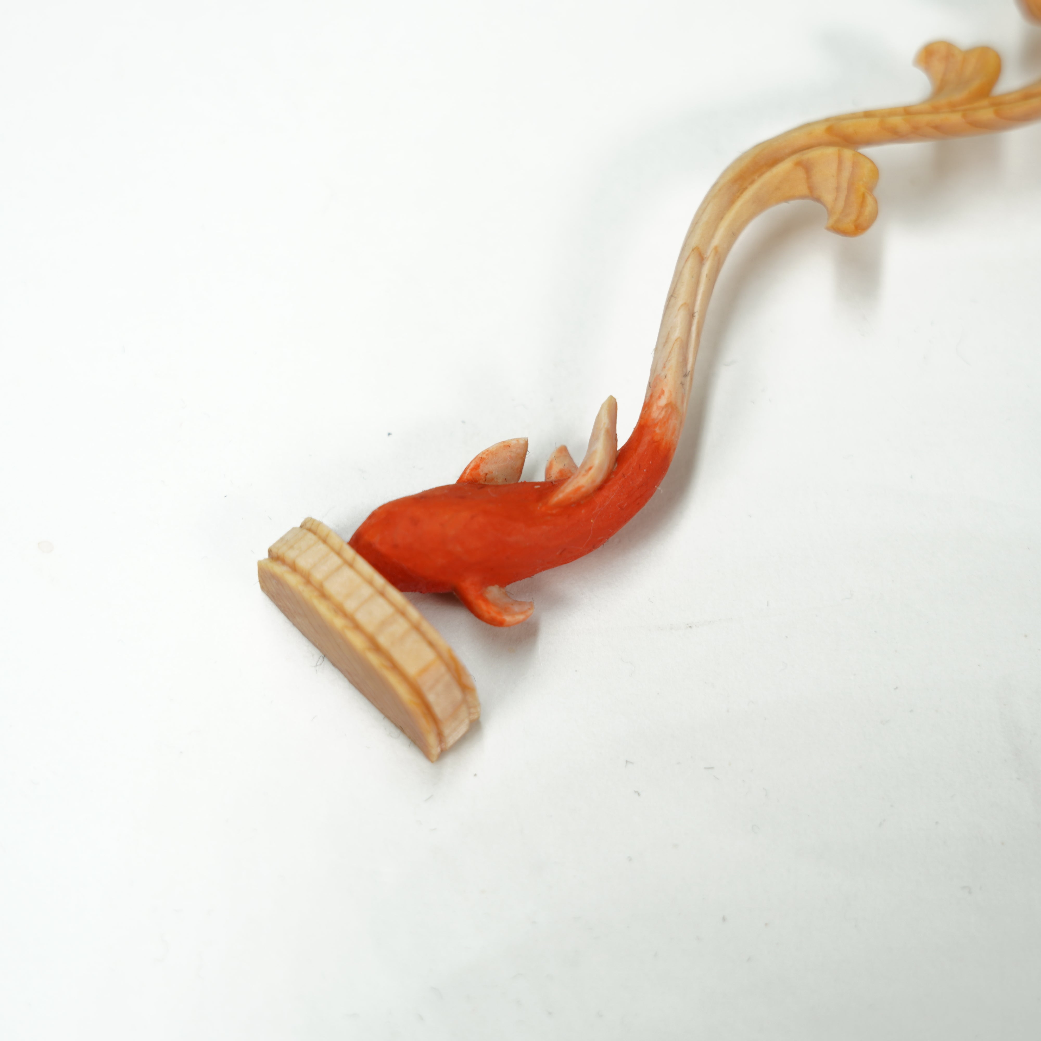 Pen Rest / Goldfish Design / No.2