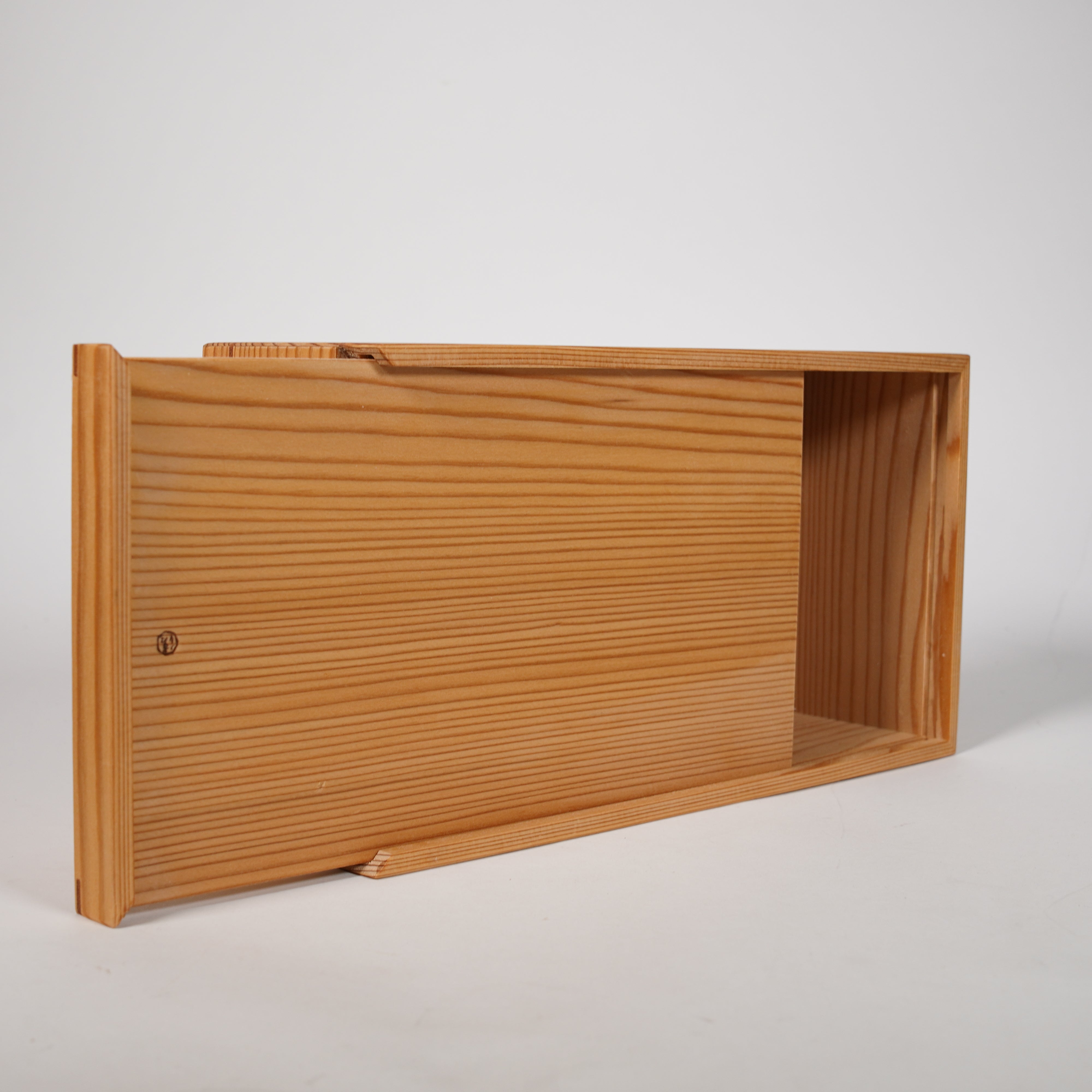 Caja de tejido / perro