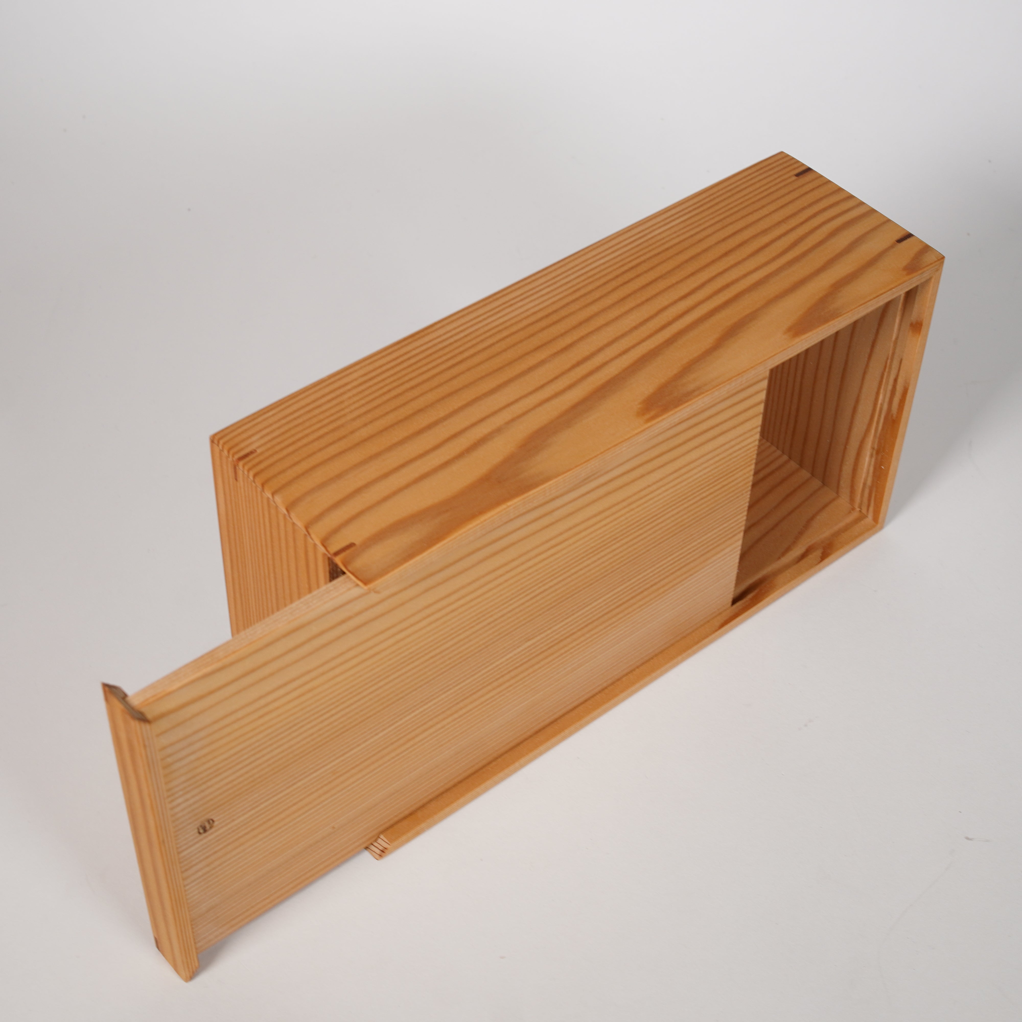 Caja de tejido / perro