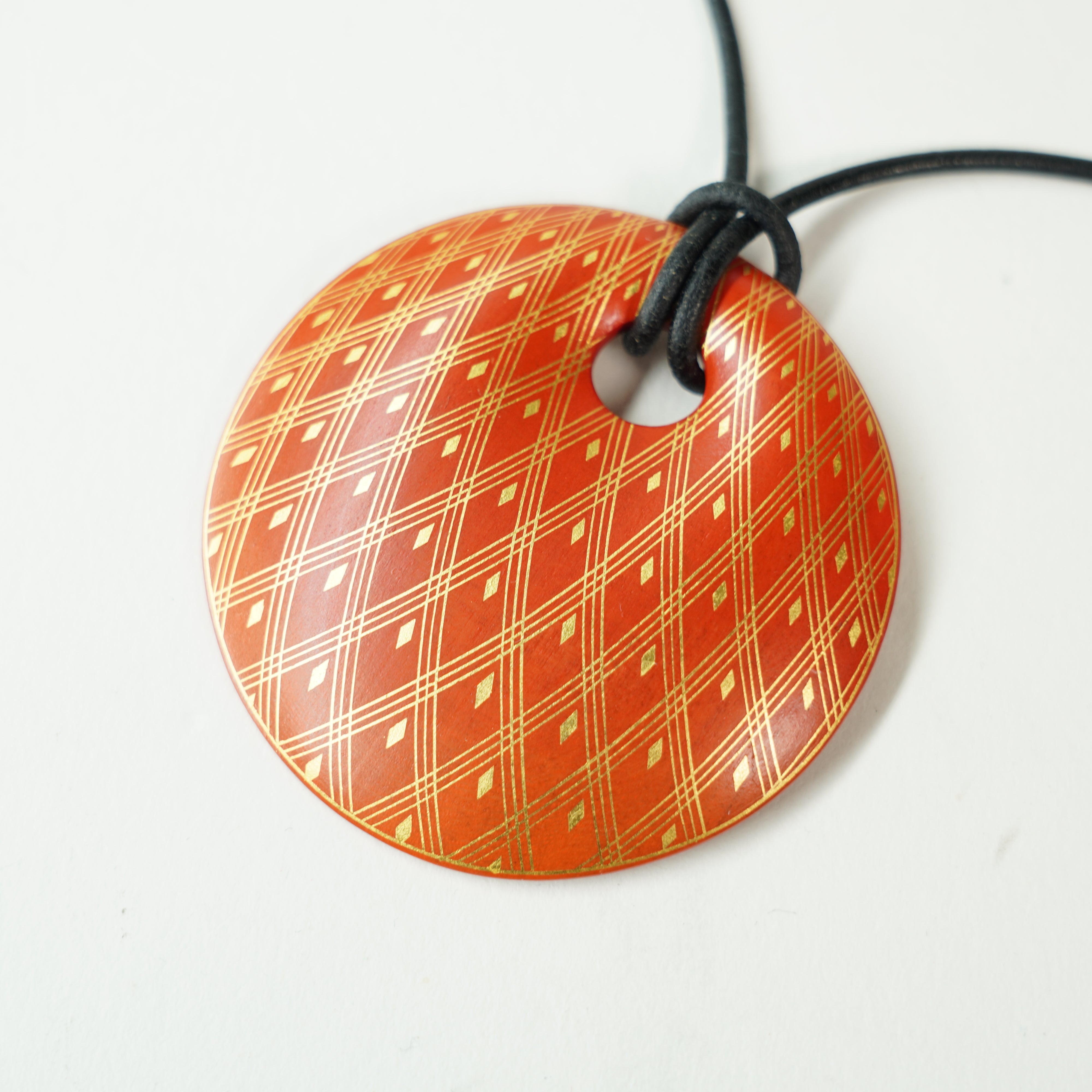 Kirikane Pendant / Gold Leaf Appliqué / Scarlet Mirror (Kokyo)