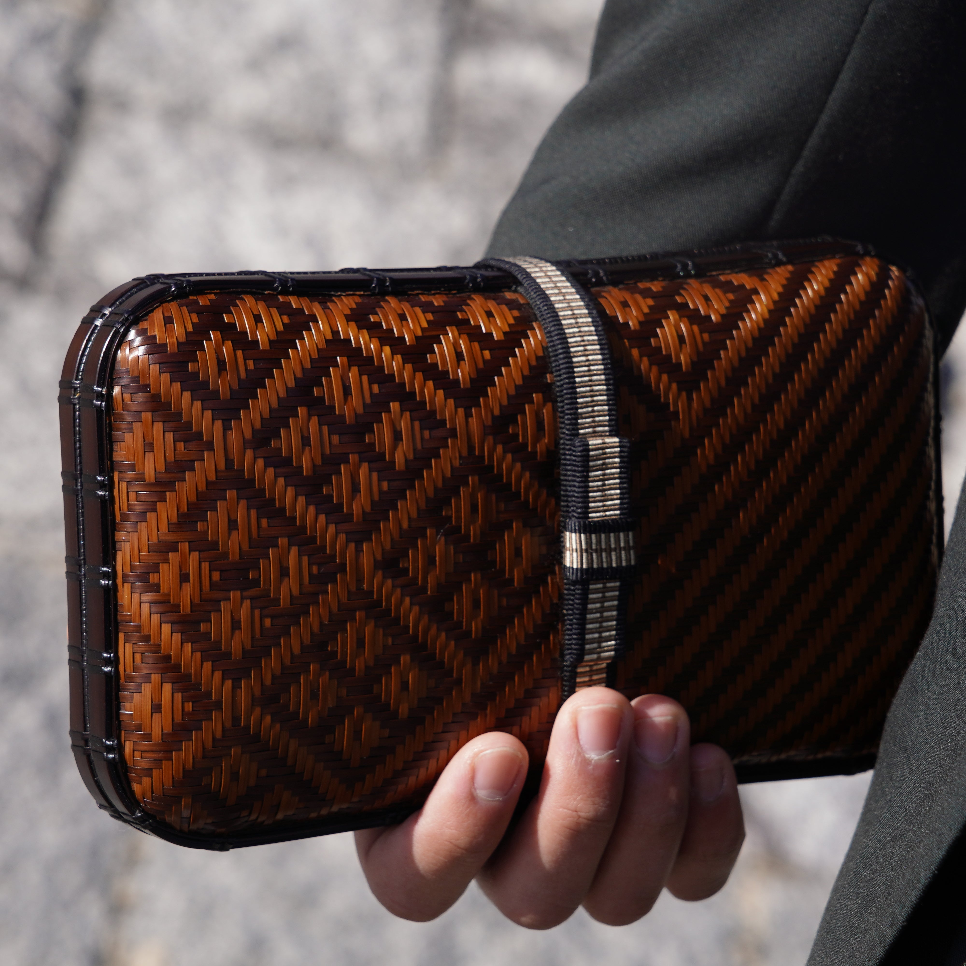 Sac d'embrayage en bambou