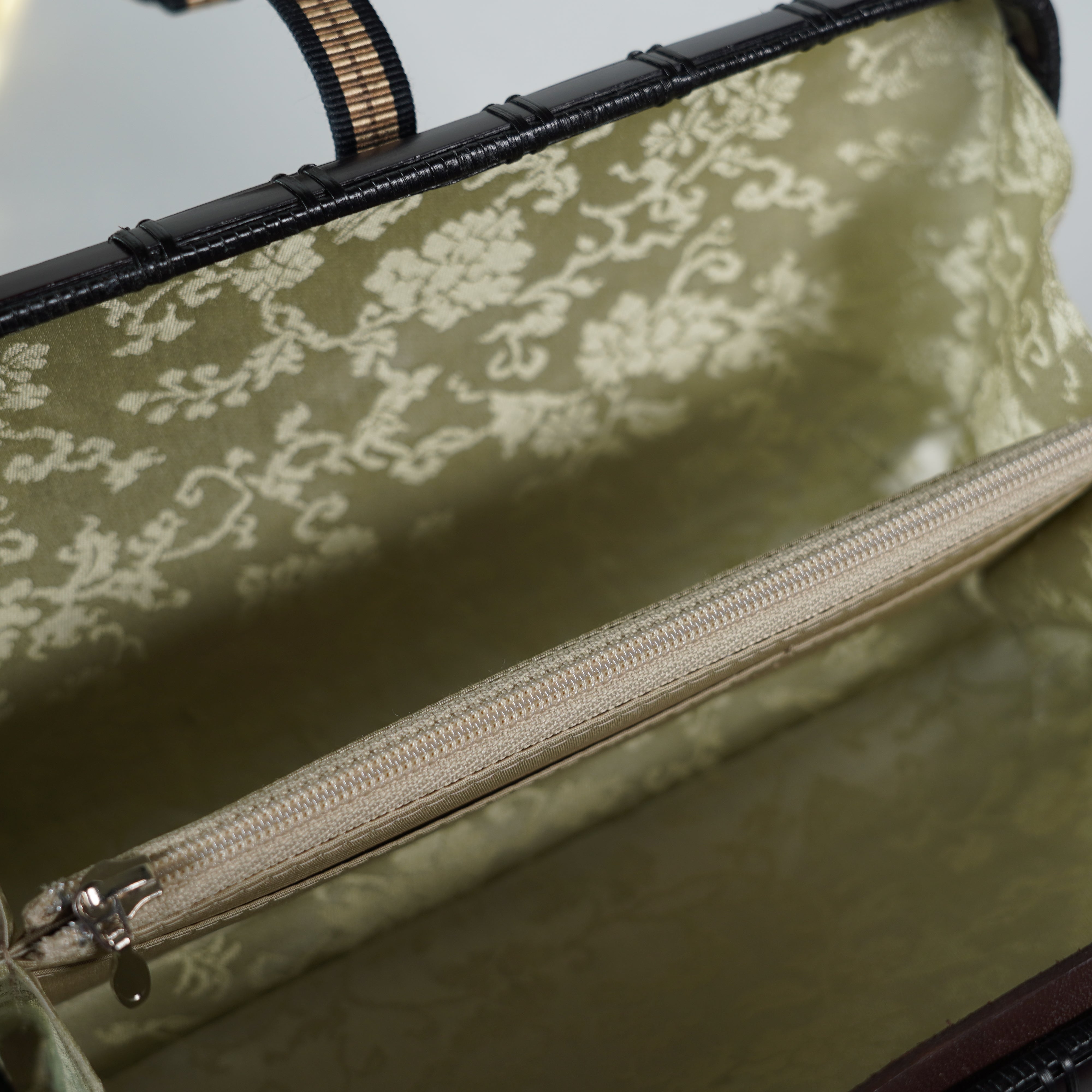 Bolsa de embrague de bambú