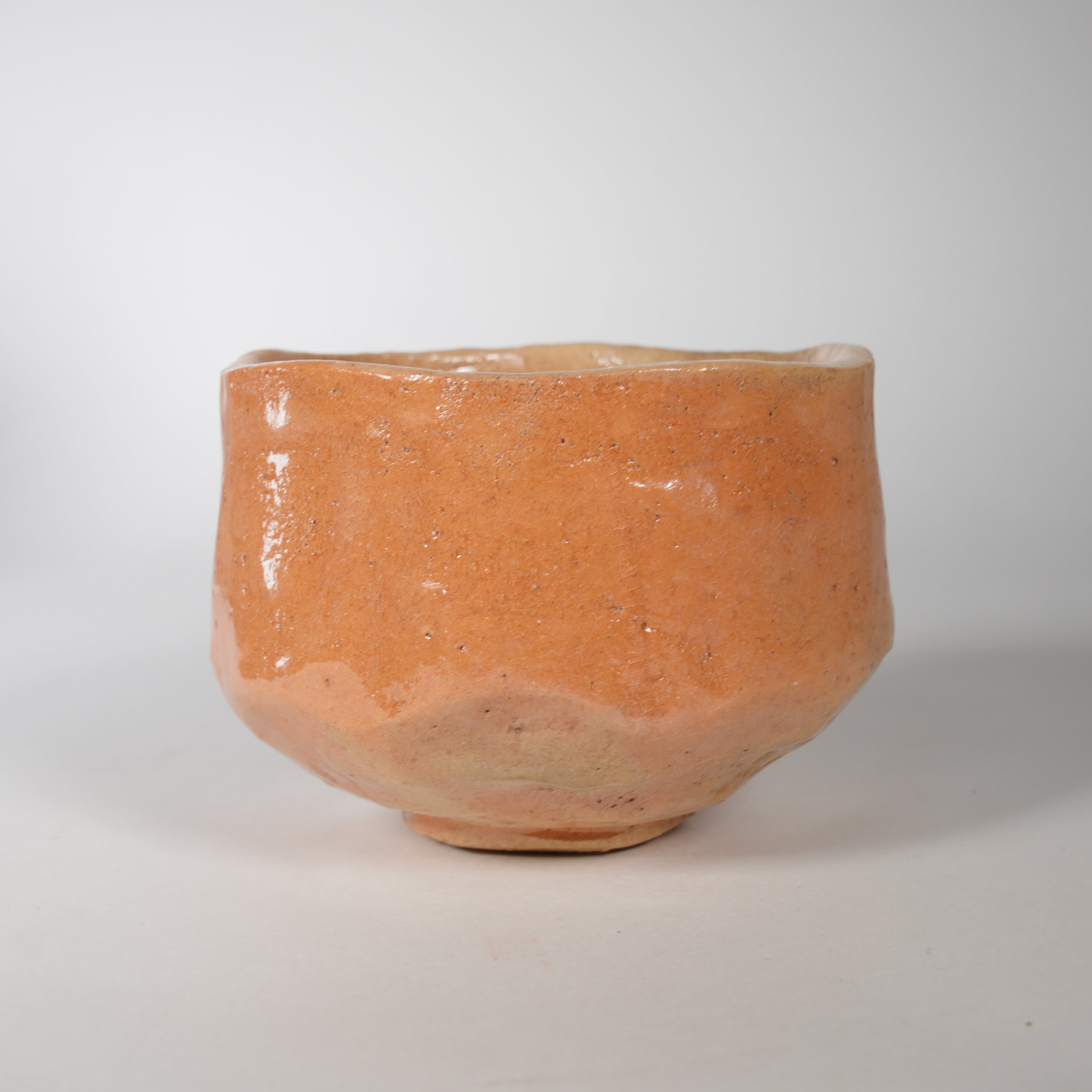 Raku -Töpferwaren / Teeschale / rotes Ton 2