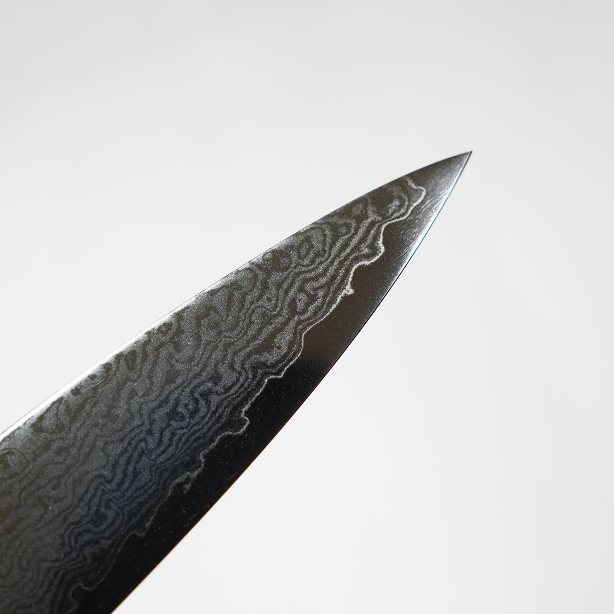 Sujihiki (Slicing Knife) / Kuken-cho Series / Damascus Steel / 210mm