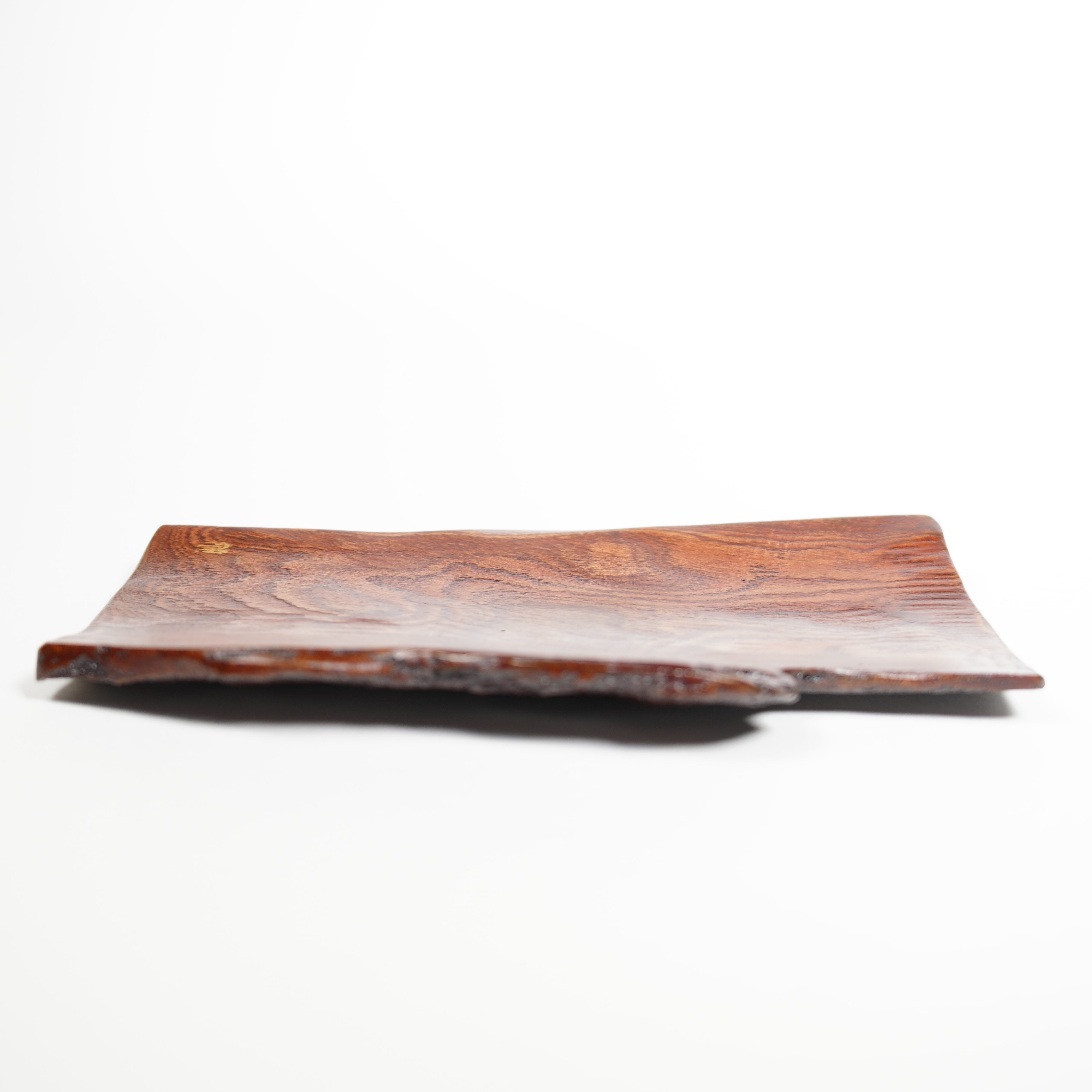 Zelkova -Platte / polierter Lack