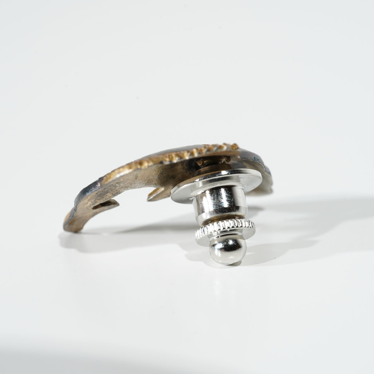 Lapel Pin / Black Bass