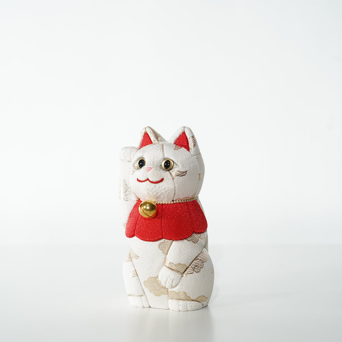 Manekineko Dolls / Zuiun White