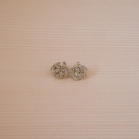 Plum Blossom Earrings -Gold-