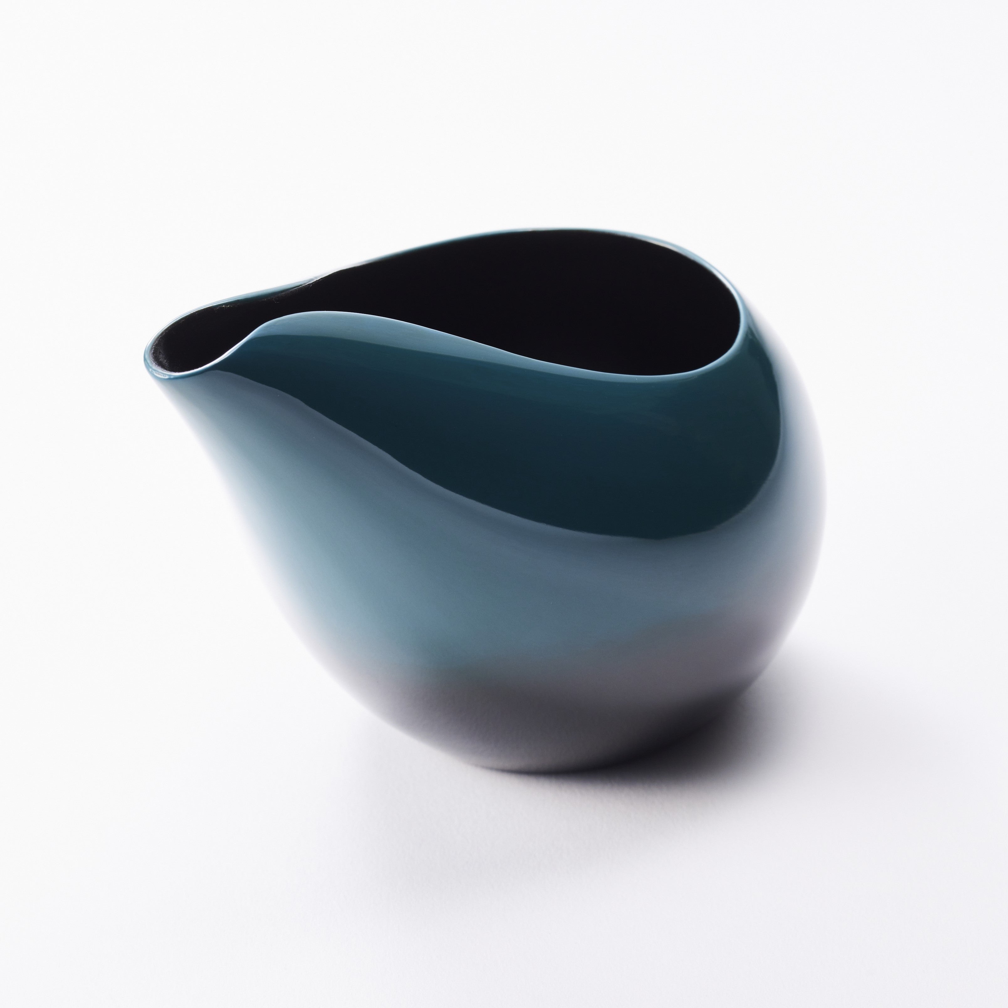 【Limited set of 5】Hiroshima Lacquerware Sake Set