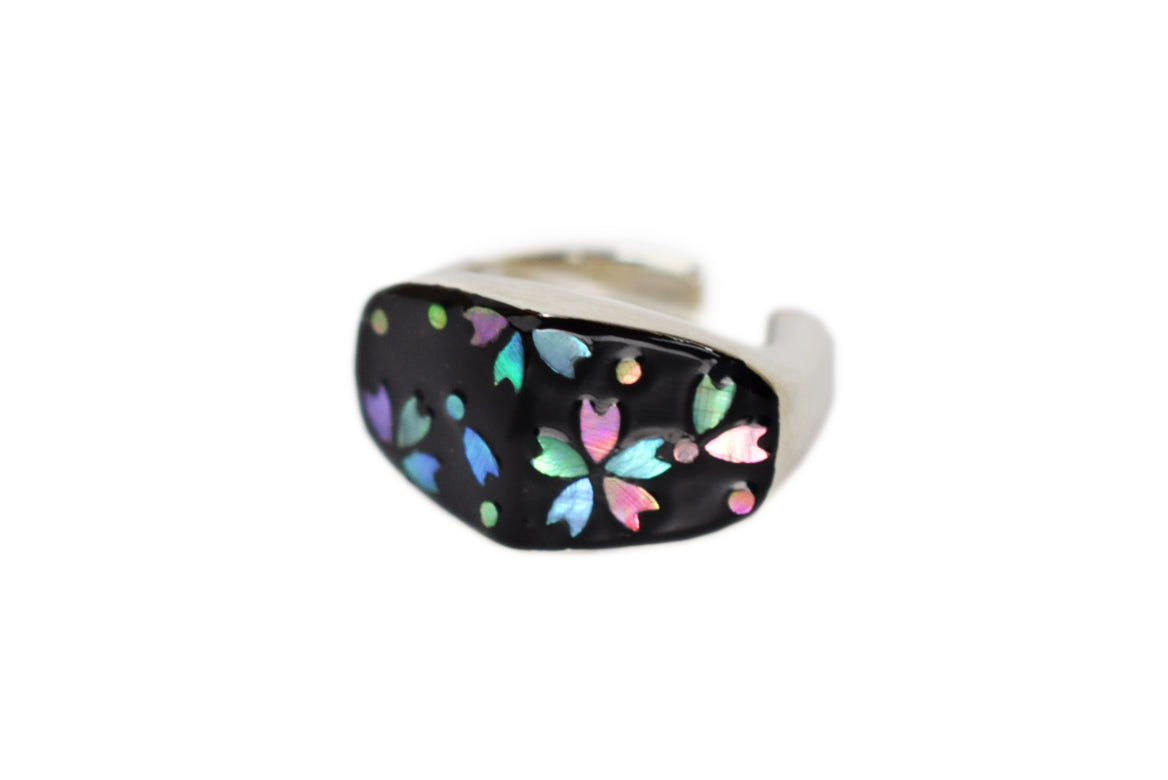 Raden Ear Cuff / Cherry Blossom / Right Ear