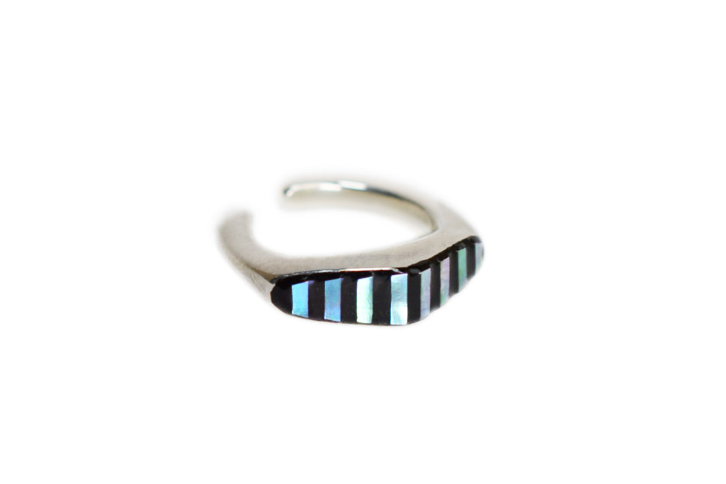 Raden Ear Cuff / Small Stripe / Left Ear