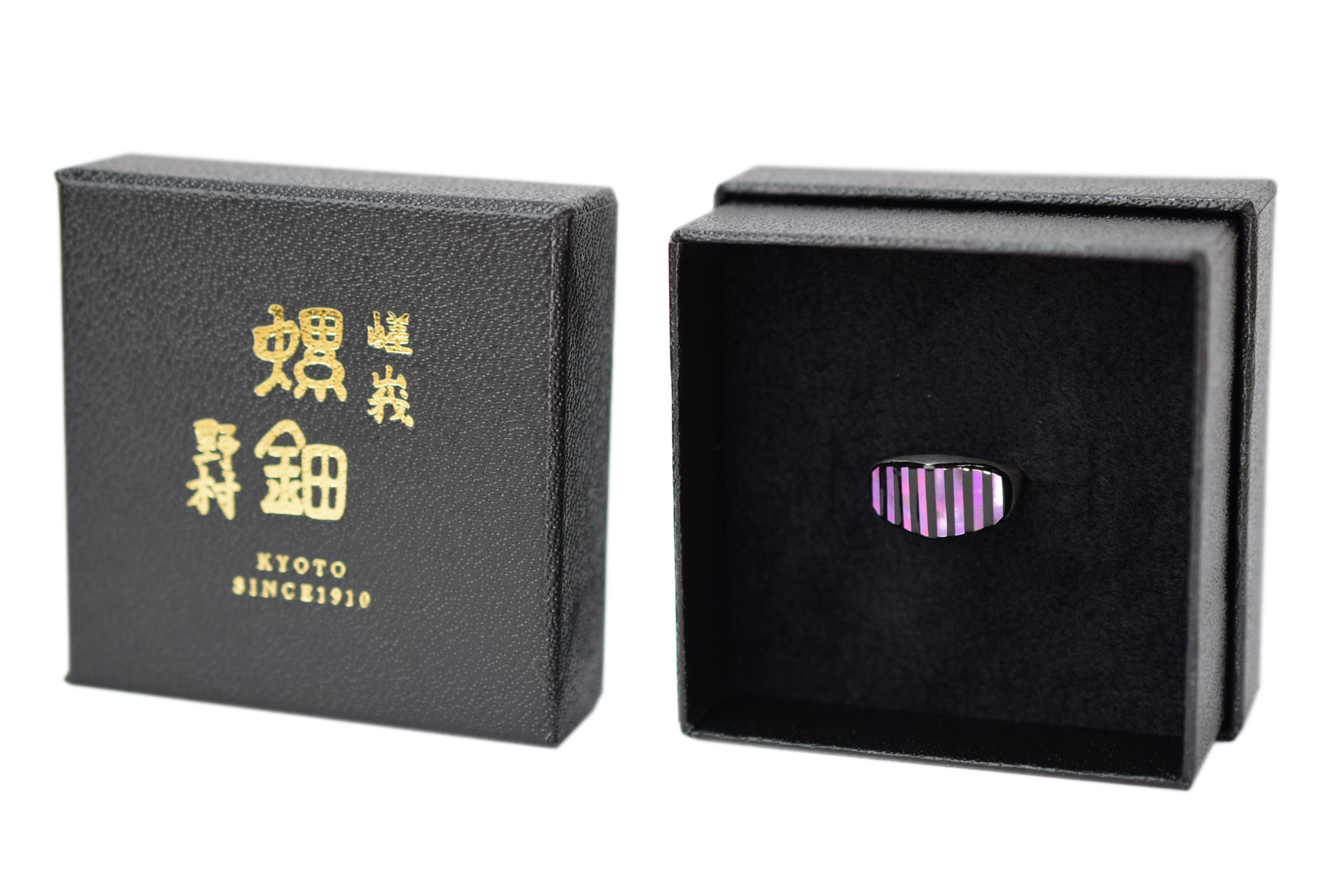 Raden Ear Cuff / Medium Stripe / Right Ear