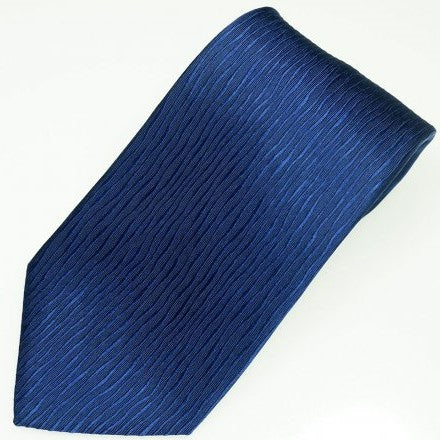 Silk Tie / Plain Navy / Undulating Vertical / Deep Blue