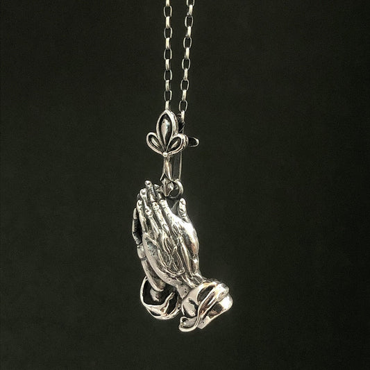 Detailed Silver Necklace / Prayer Hands