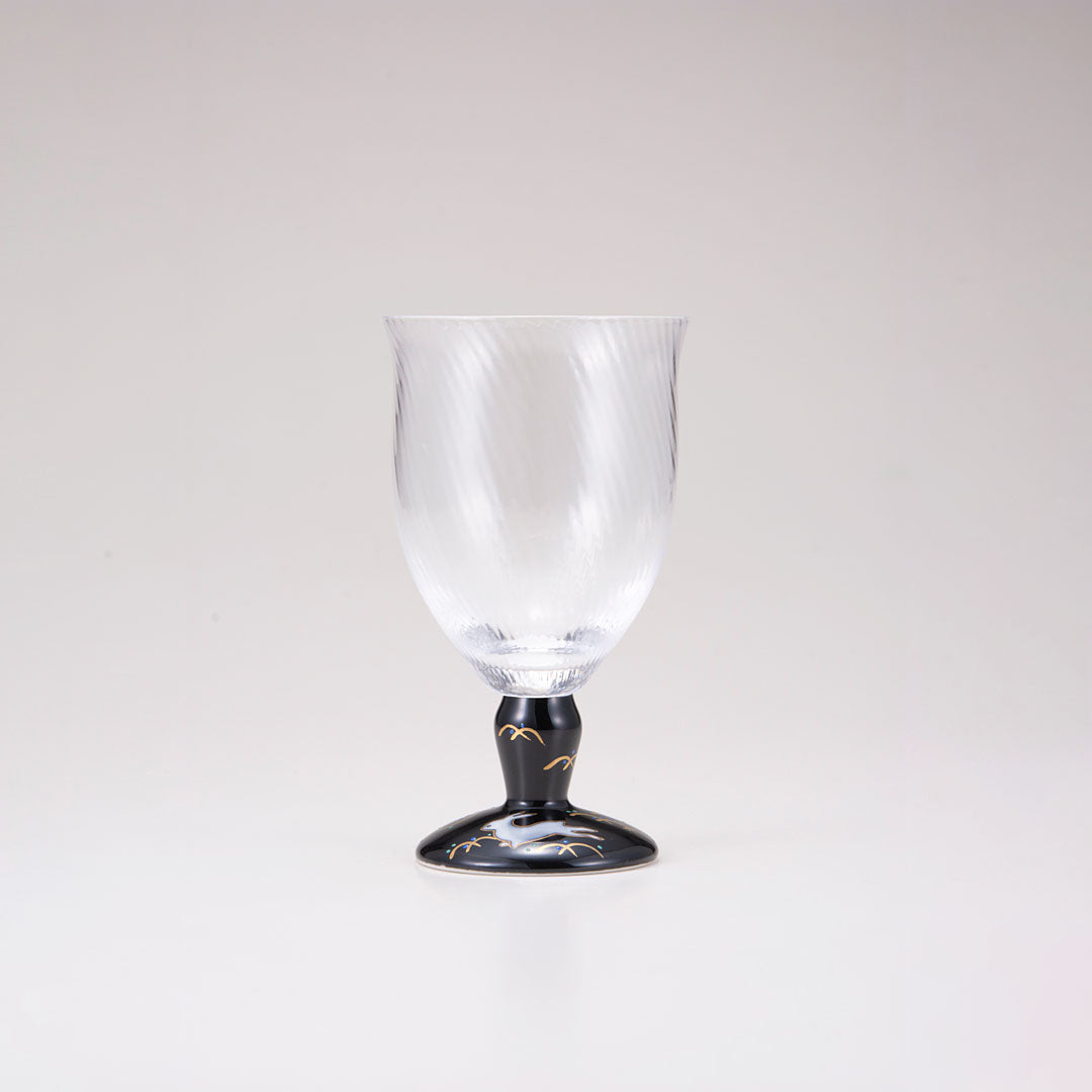 Glass / Rabbit / Diagonal
