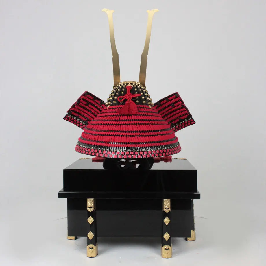 Samurai Helmet / Minamoto no Yoshitsune