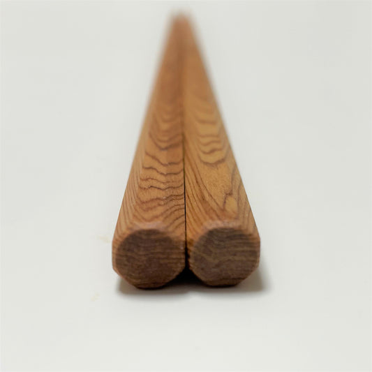 Chopsticks / octágono de Yakusugi - 23 cm