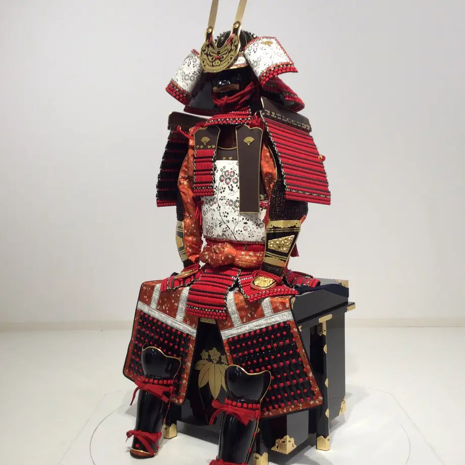 Minamoto-no-yoshitsune / Plum-Nimaidou