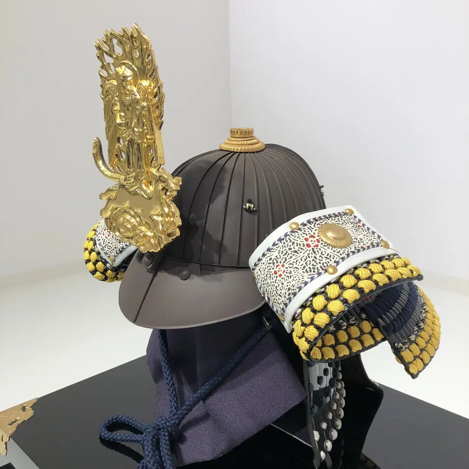Uesugi Kenshin (solo casco)