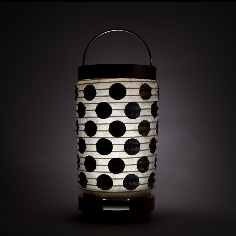 Oto Chochin / Polka Dots