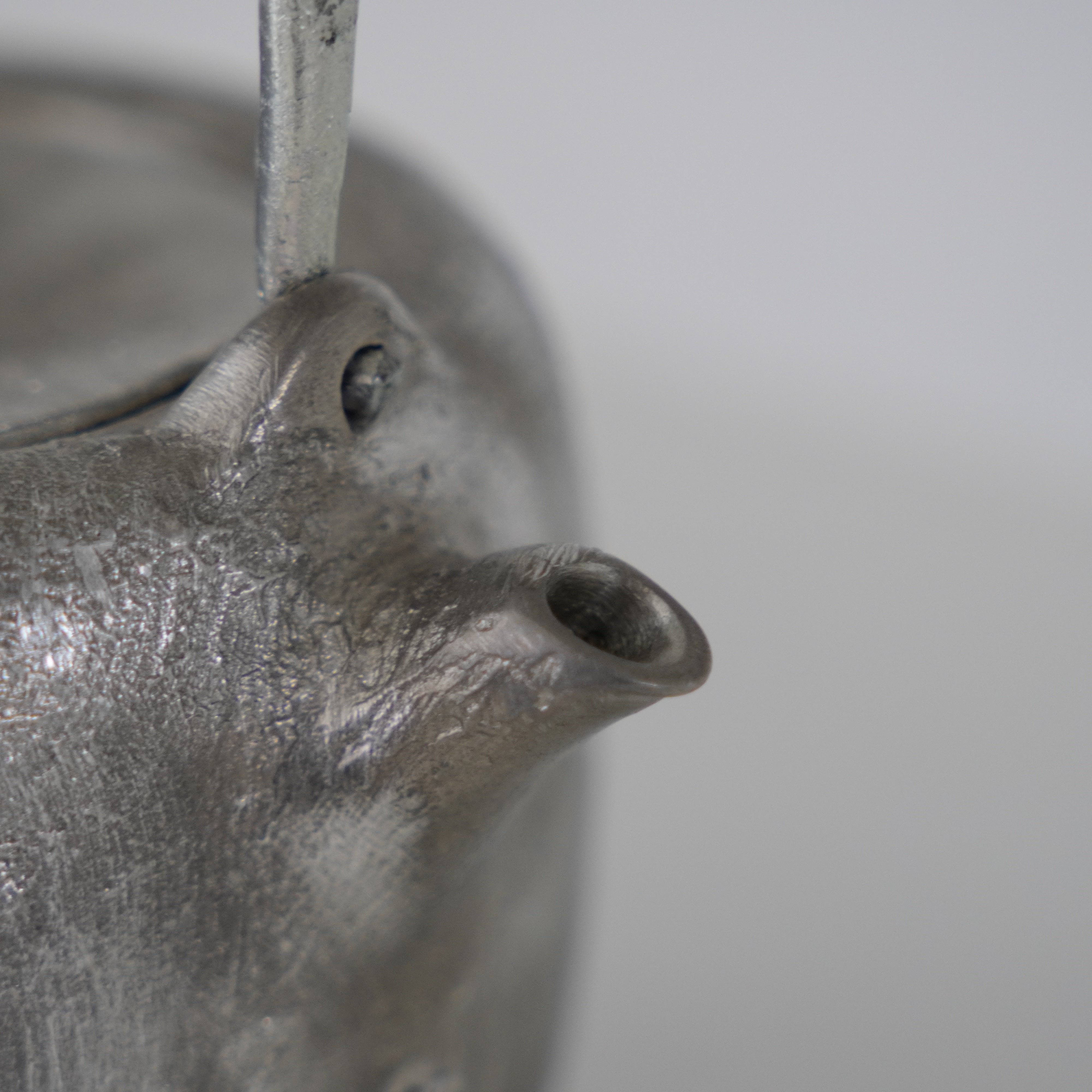 Tin Kettle / Jujube