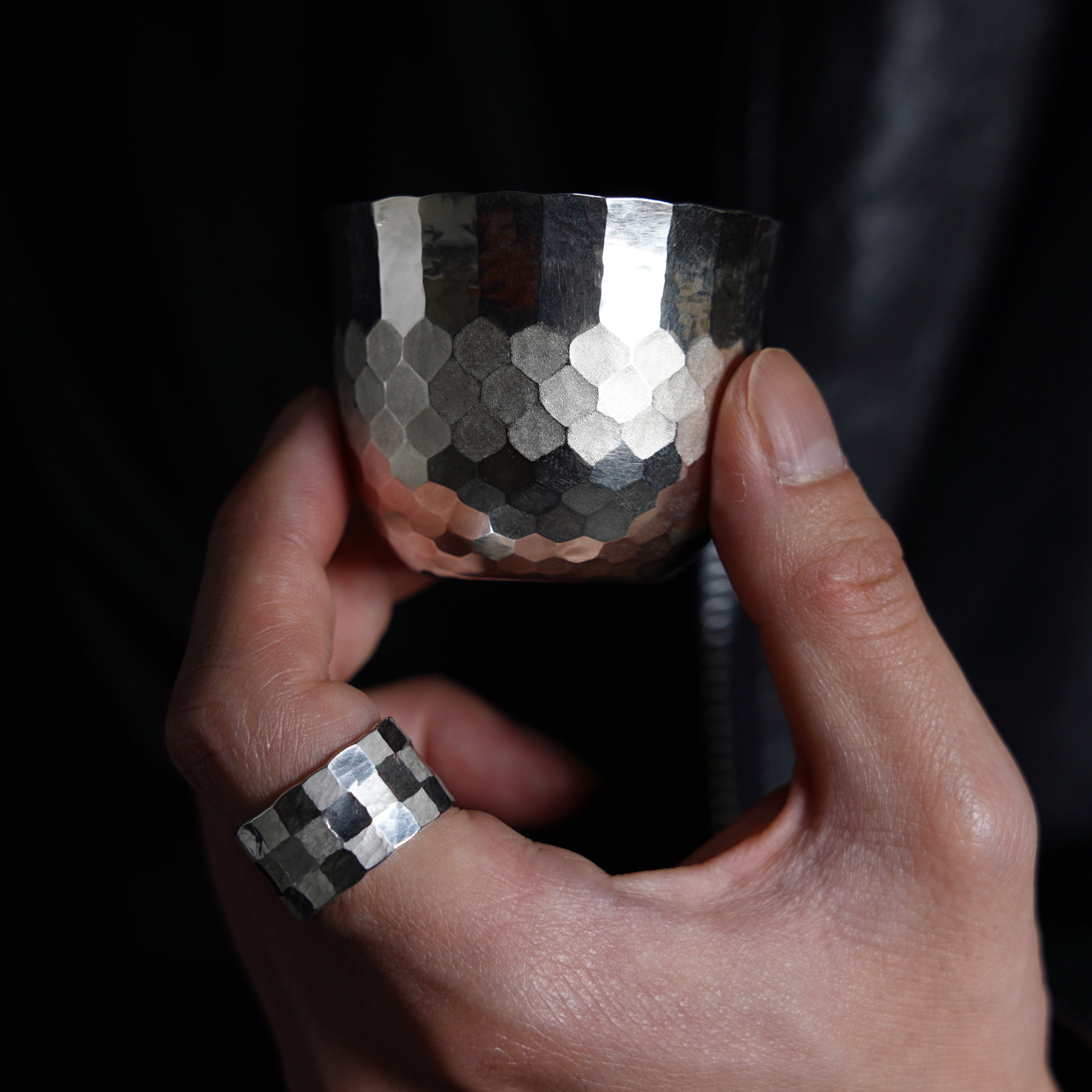 Tasse de saké en argent / sheller de tortue