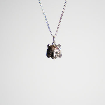 Silver Necklace / Tiger