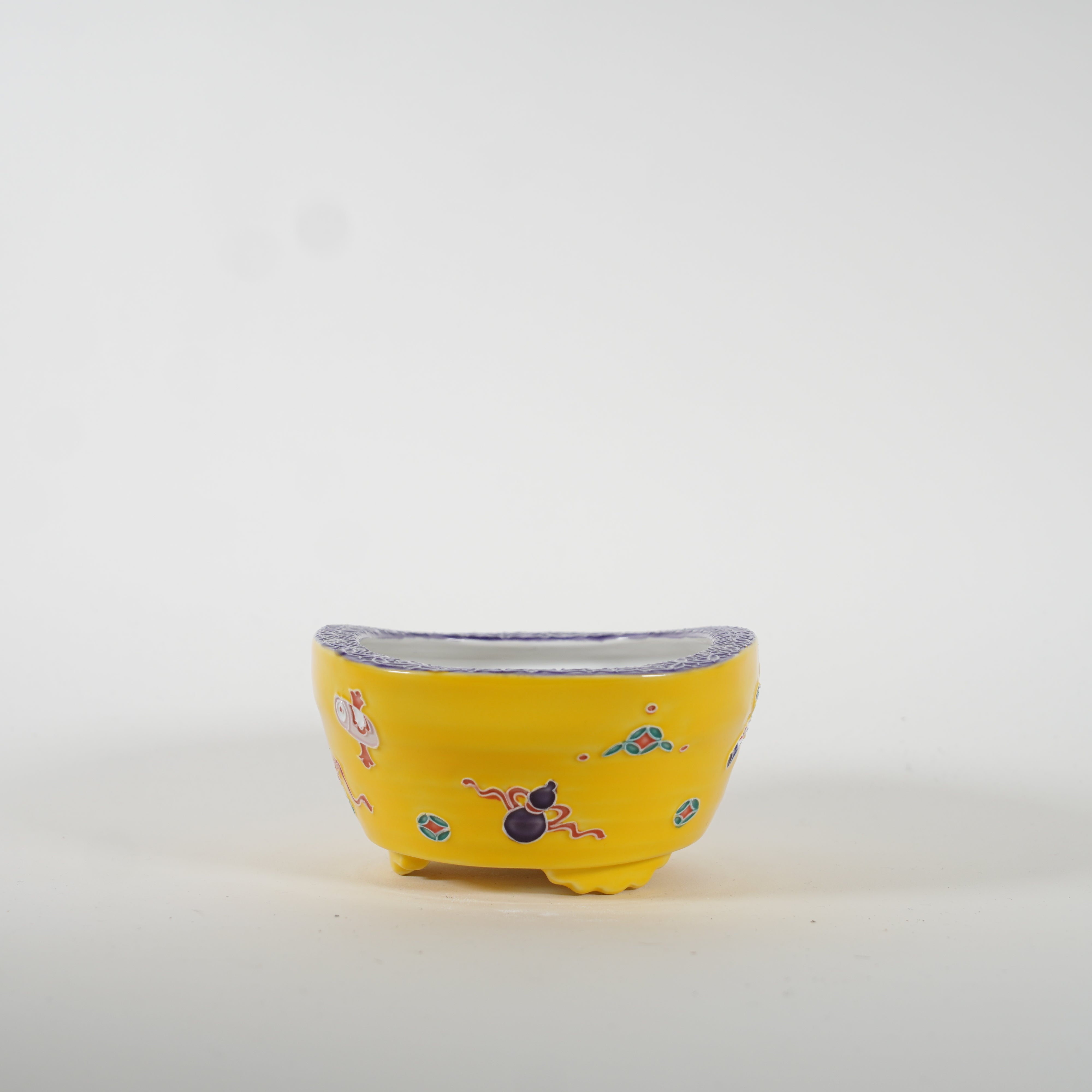 Bonsai -Topf mit Cloisonne -Emaille -Dekoration