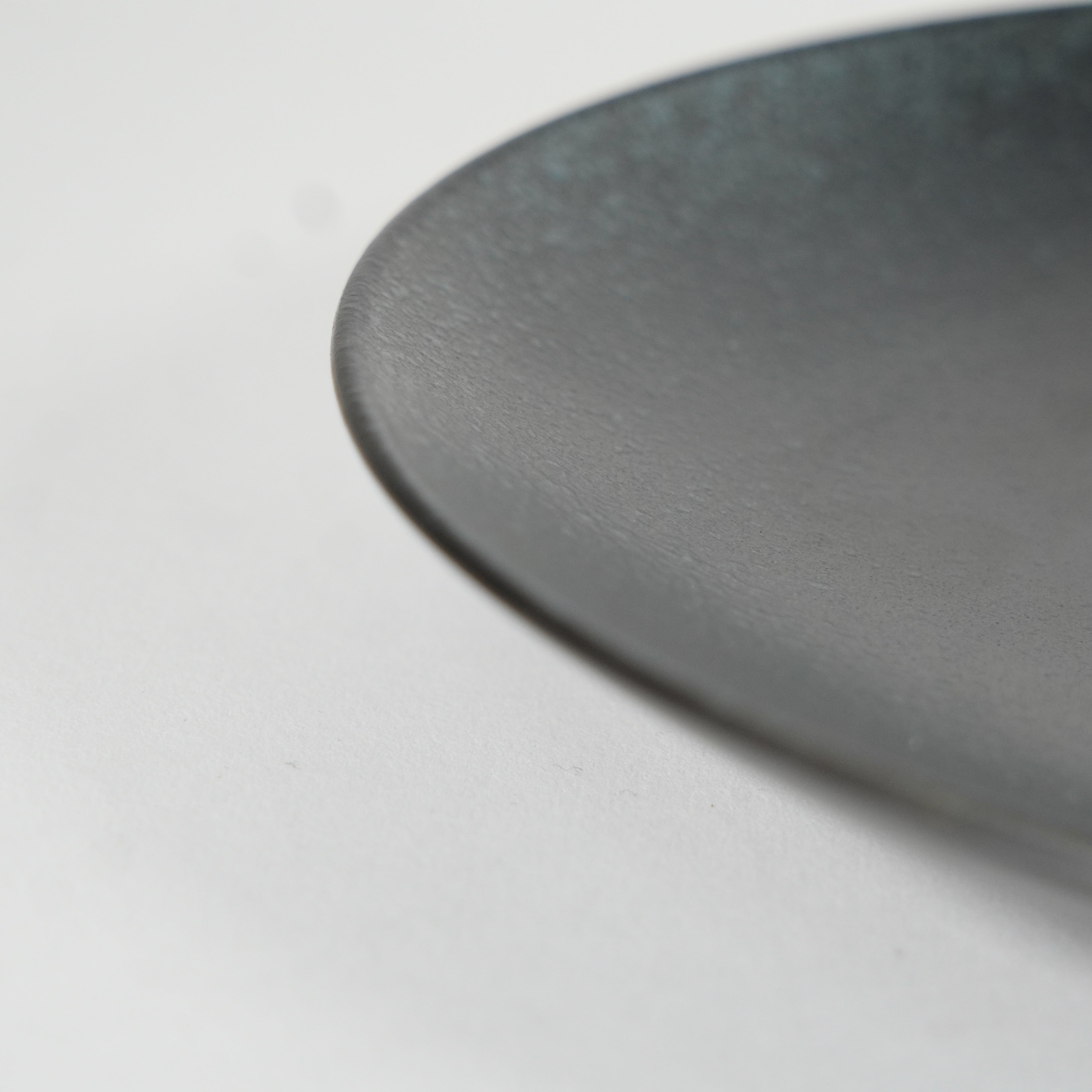Plat plat / noir
