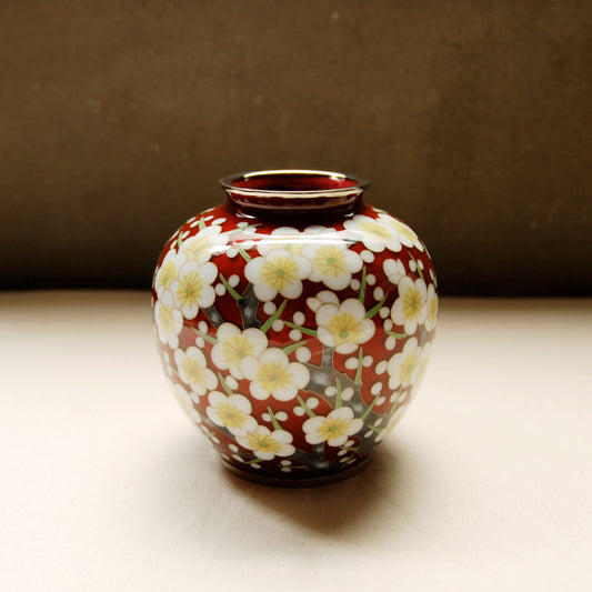 Vase ronde / prune rempli / translucide rouge