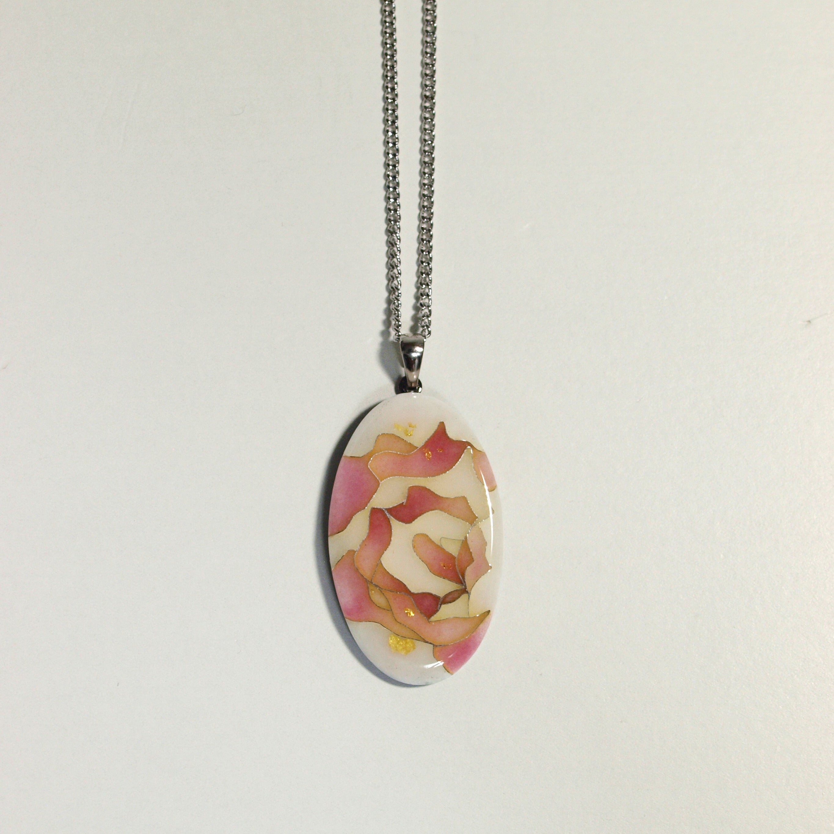 Superfine Pendant / Rose / Red