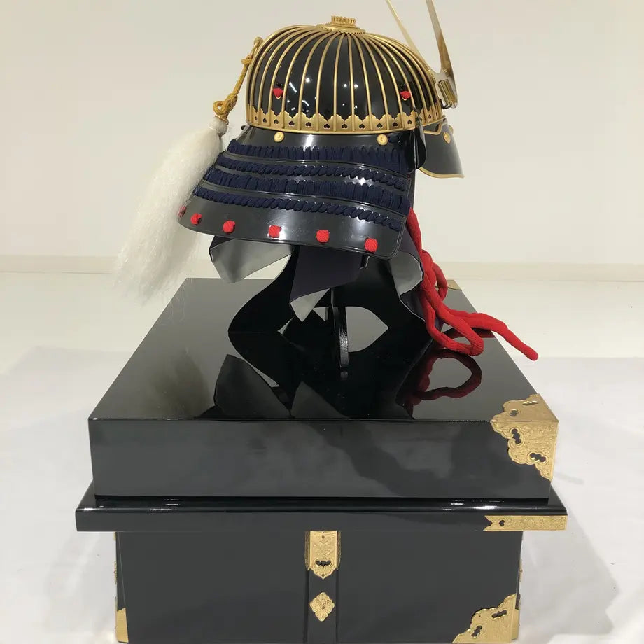 Shimazu Yoshihiro / verschiedene Vigor -Domaru -Rüstung (nur Helm)