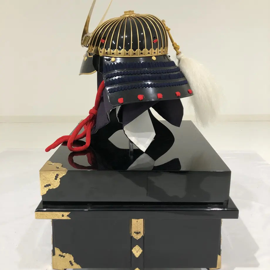 Shimazu Yoshihiro / verschiedene Vigor -Domaru -Rüstung (nur Helm)